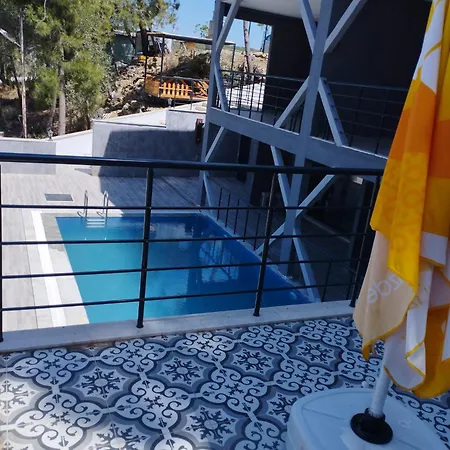 Mai Auberge de jeunesse *